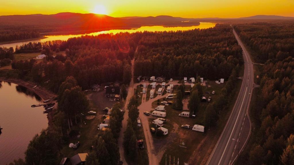 Arctic Camping Finland Hotel Pello Ngoại thất bức ảnh